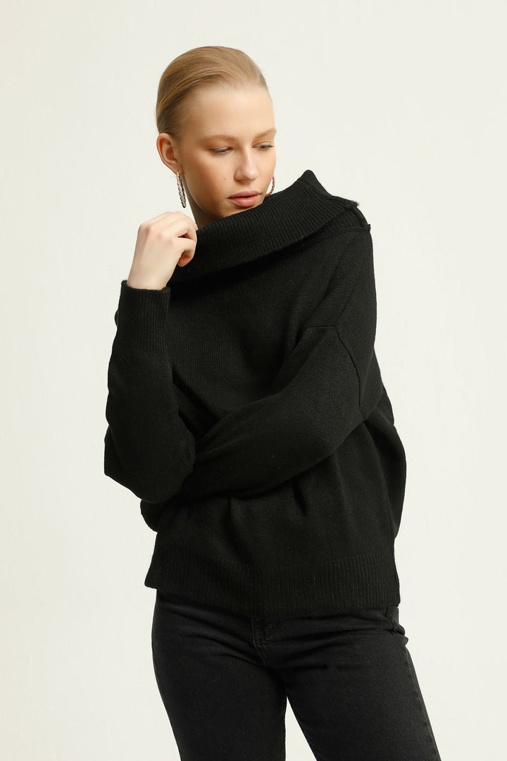 Turtleneck Sweater Black