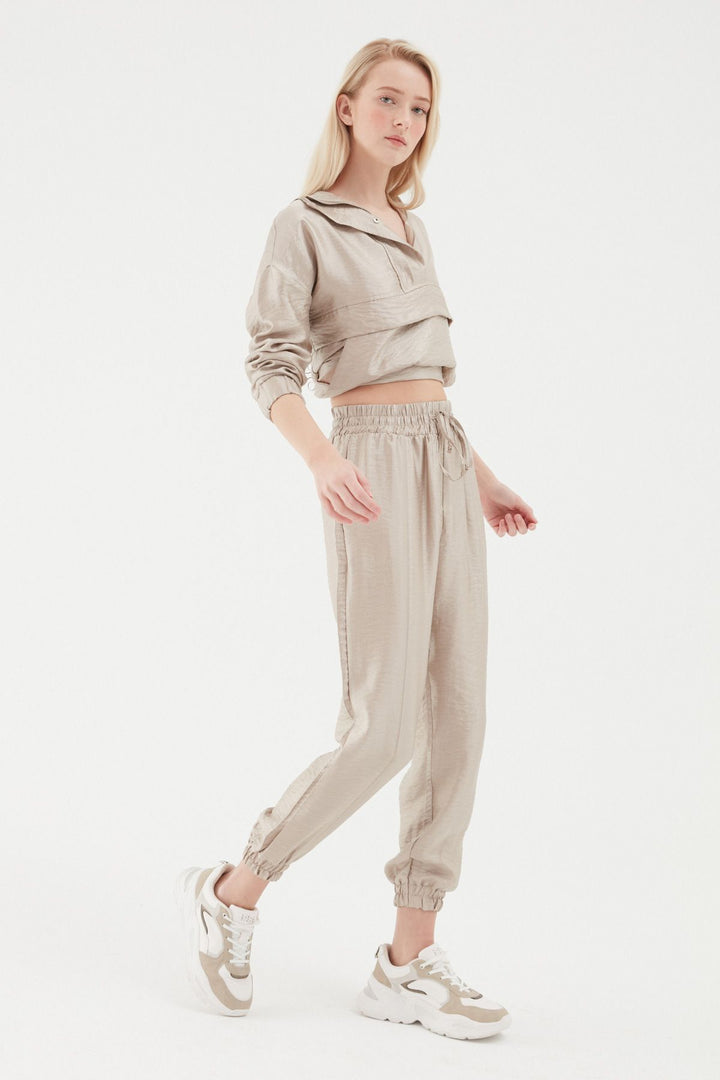 Elastic Leg Trousers Beige