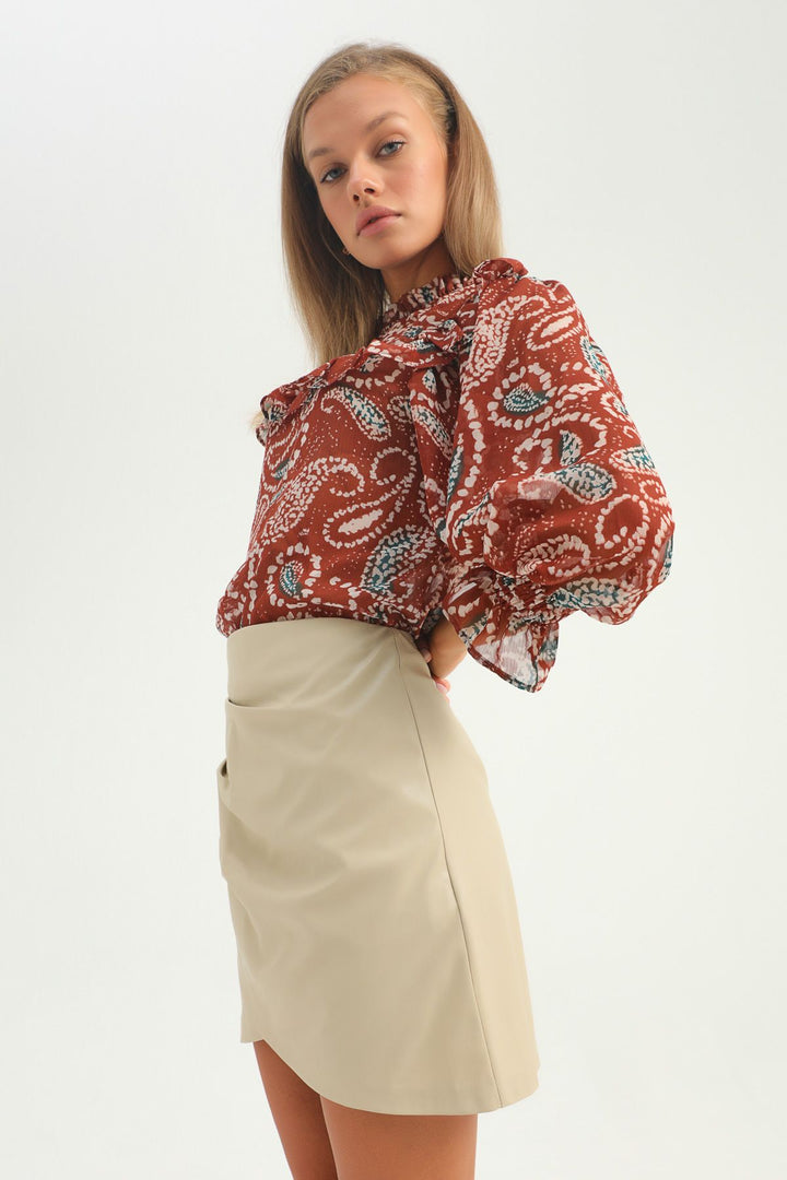 Envelop Leather Mini Skirt Stone