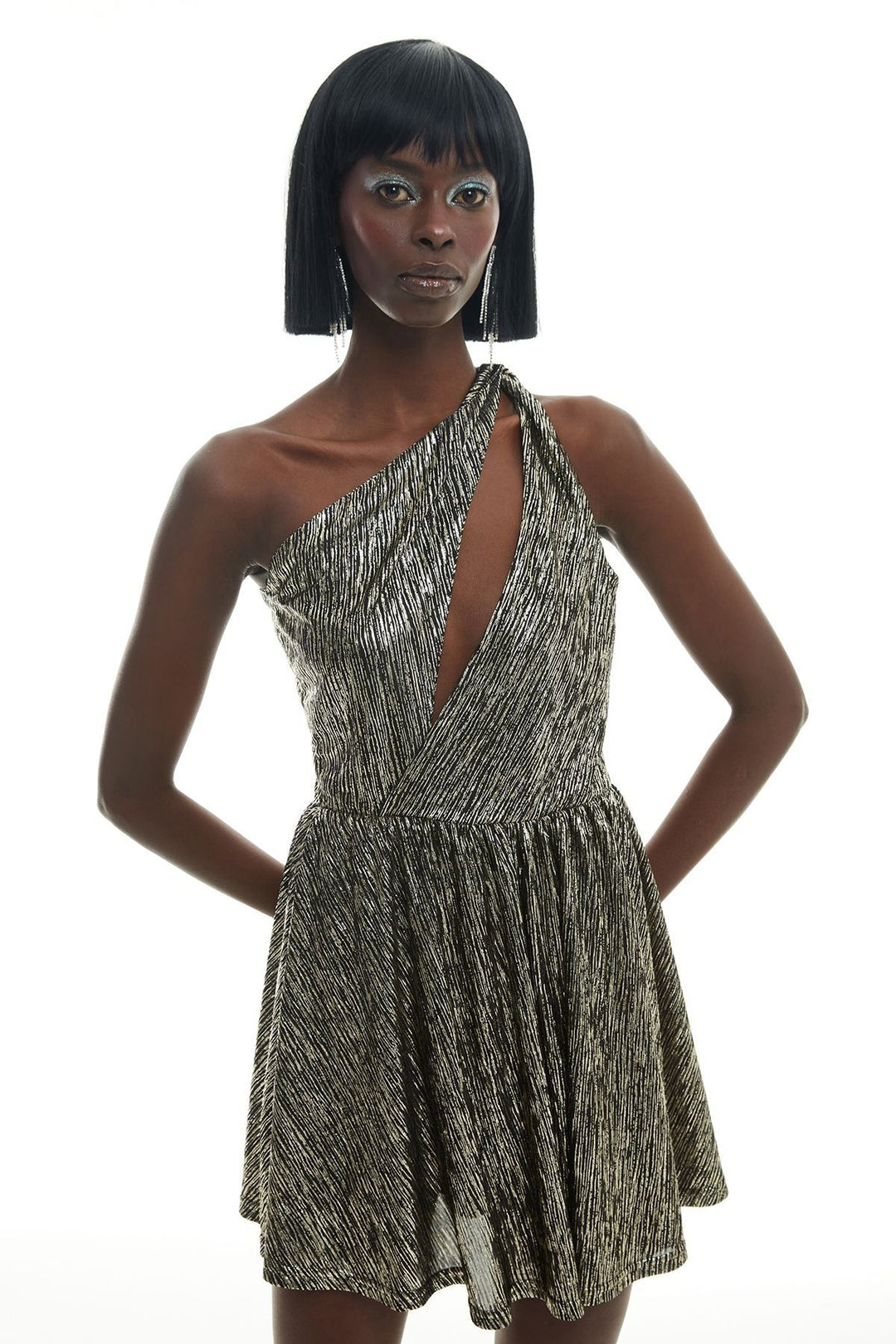 Low Back Shiny Dress Black