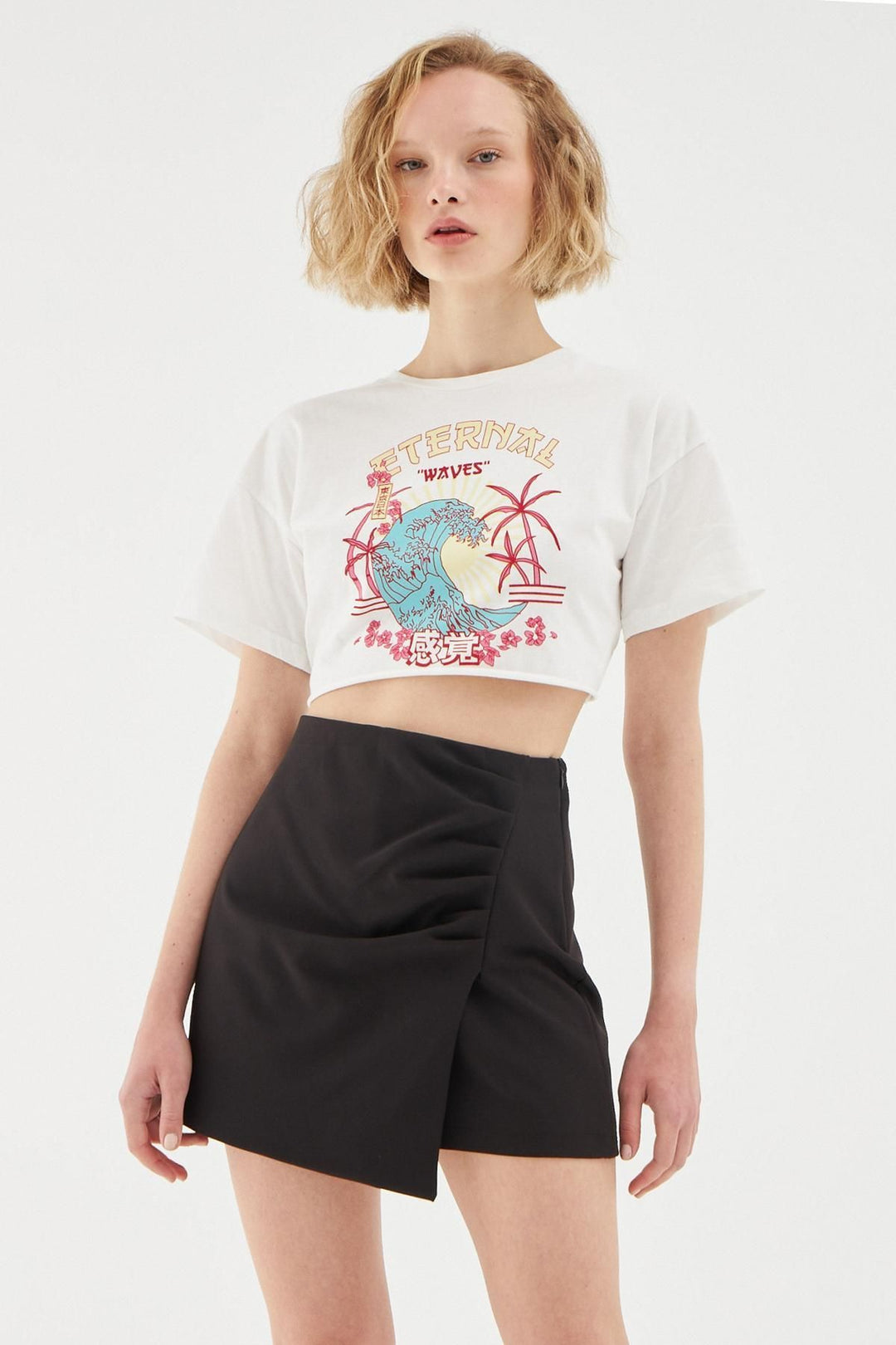 Ruffle Detailed Mini Short Skirt Black