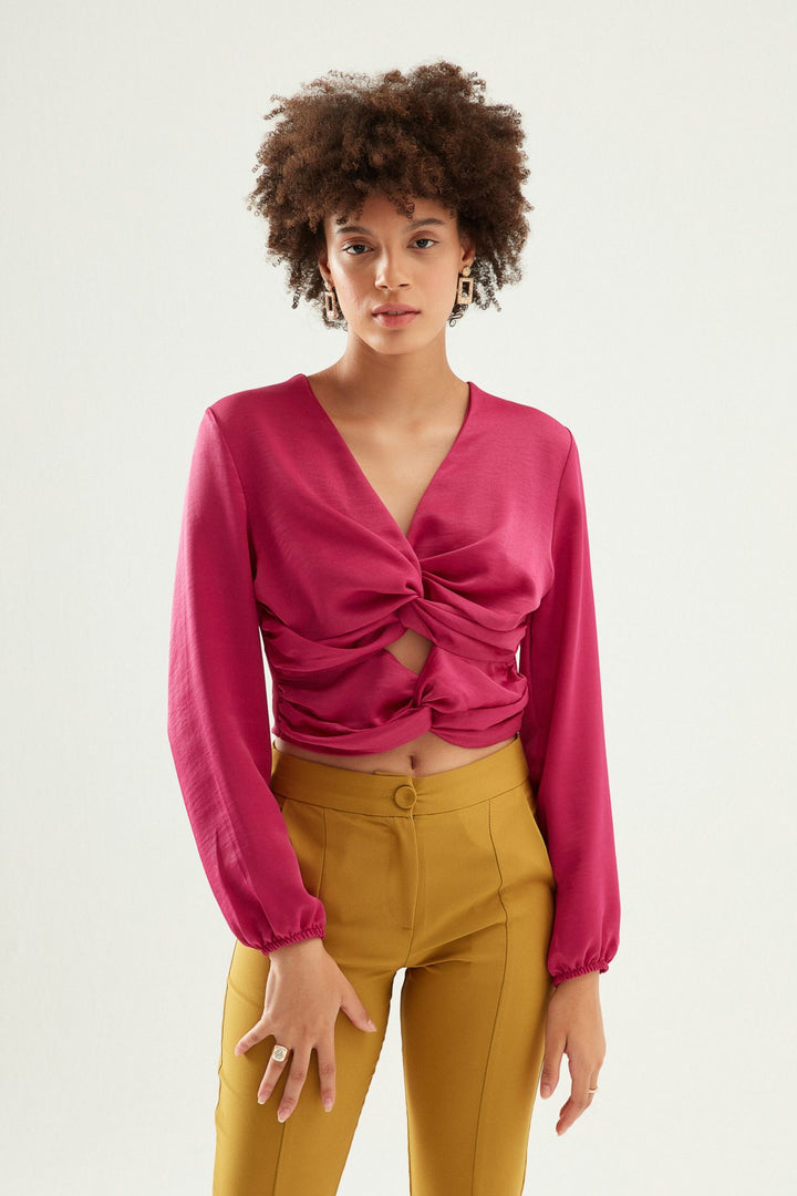 Decollete Detailed V-Neck Blouse Orchid