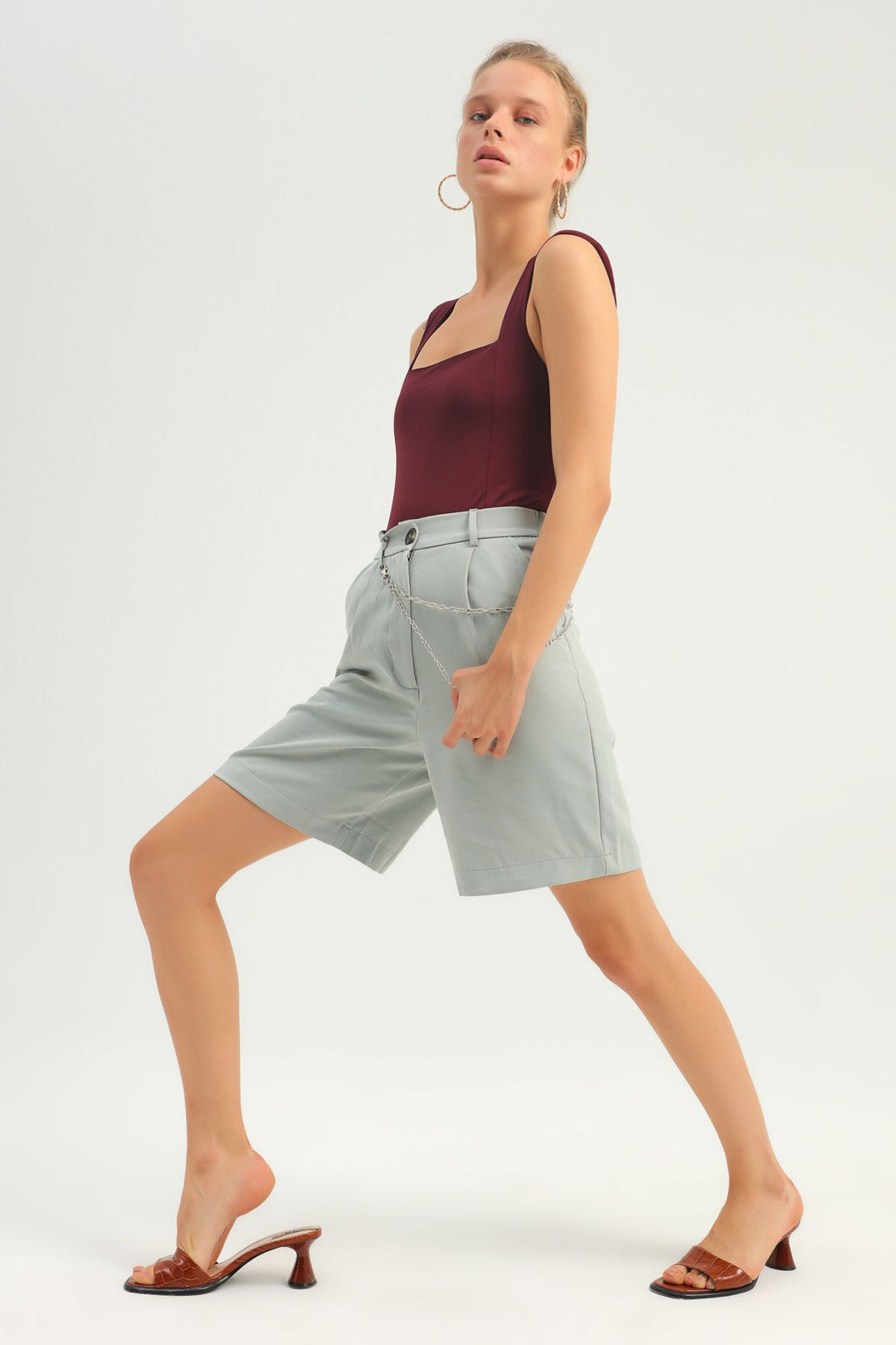 Chain Detailed High Waist Shorts Mint