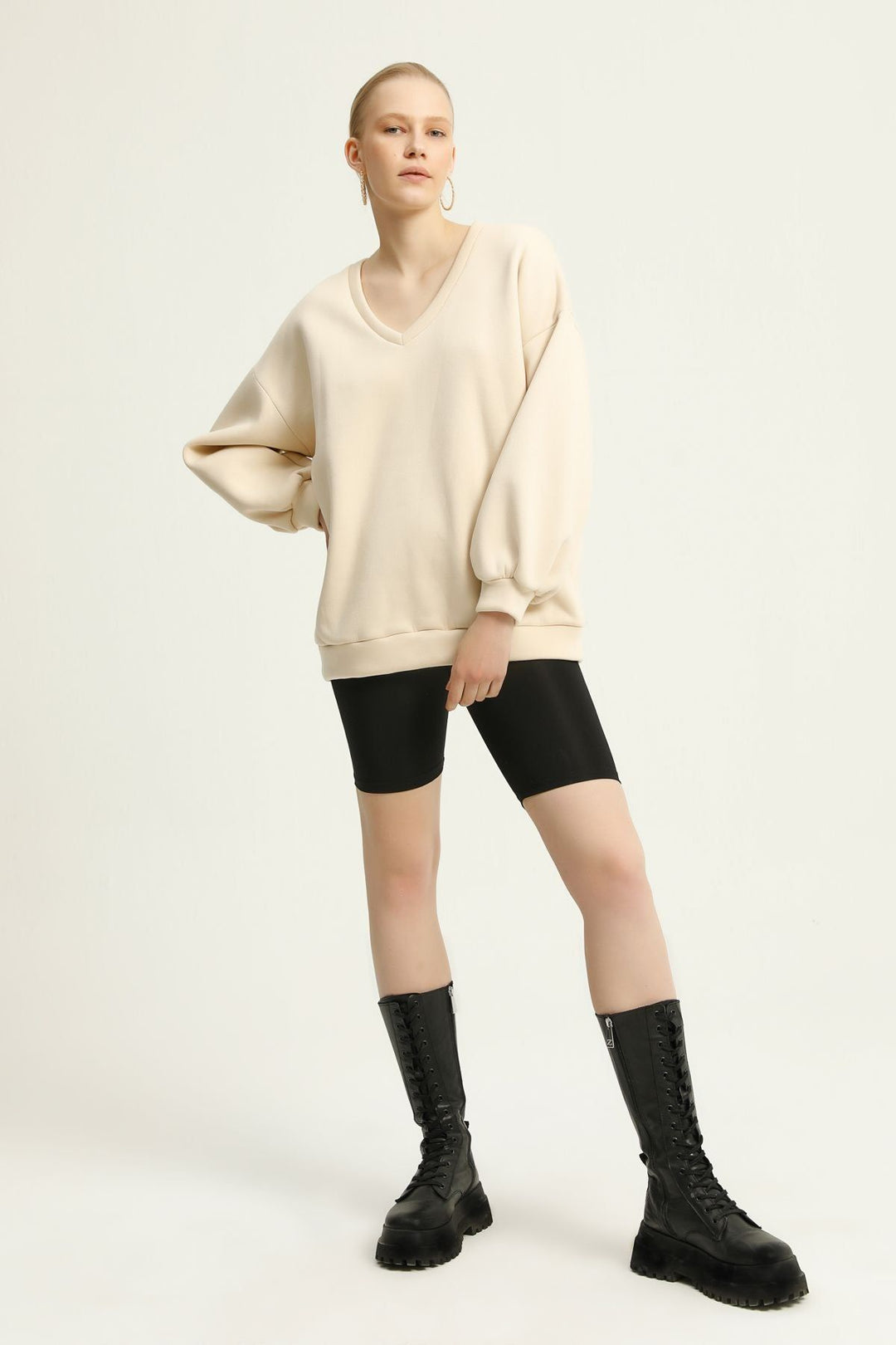 V Neck Sweatshirt Beige