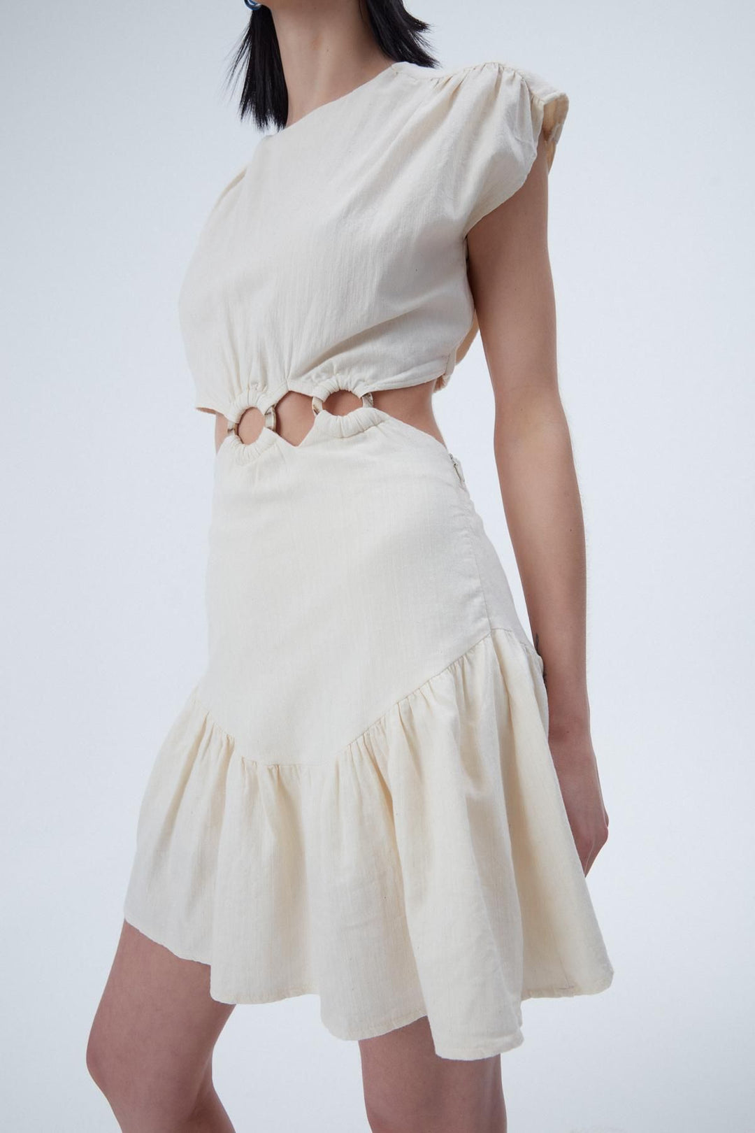 Pile Detaylı Cut Out Elbise Naturel