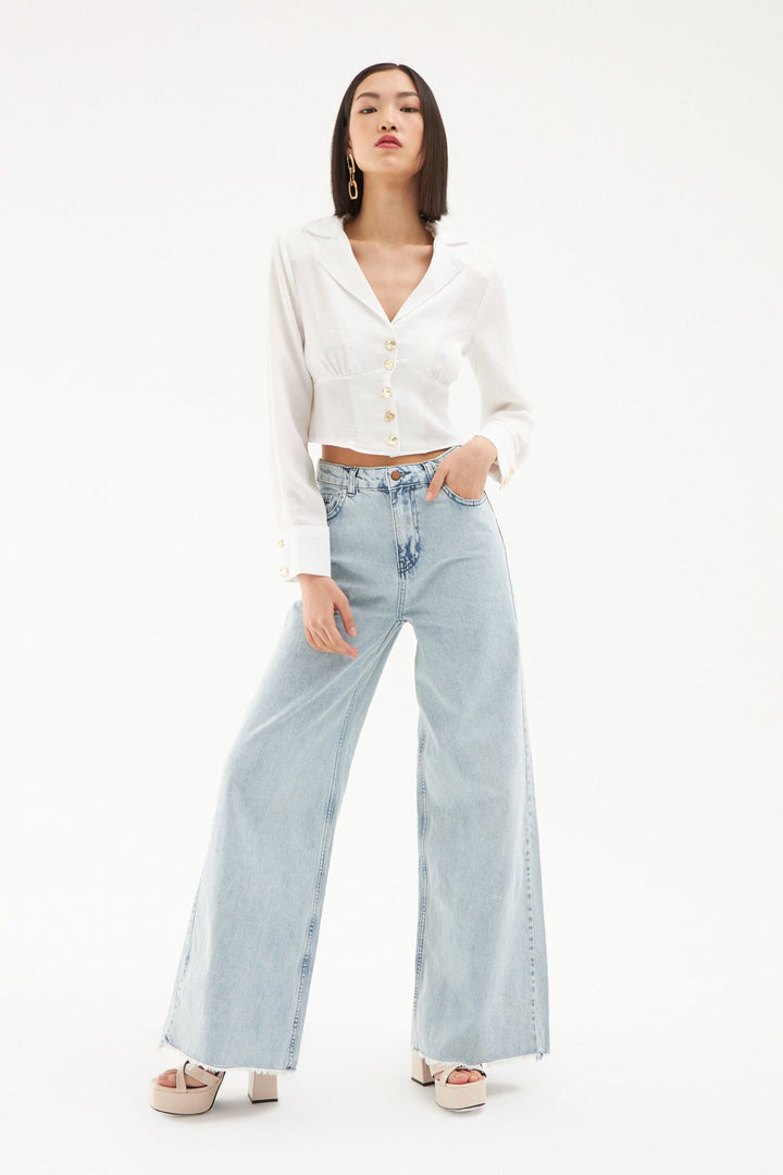 V Yaka Düğmeli Bluz Ekru