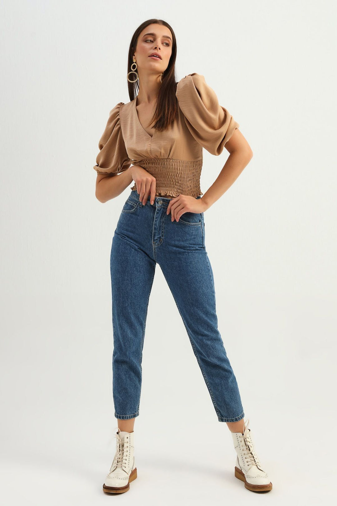 Balloon Sleeve Waistband Gipe Blouse Camel