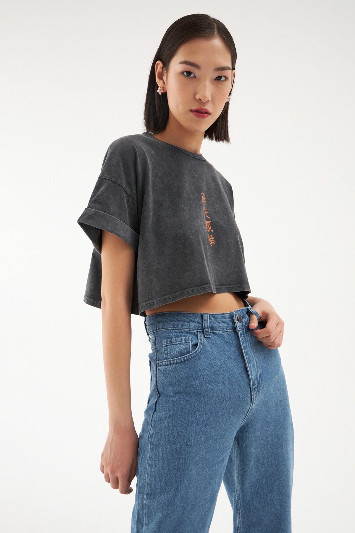Back Printed Crop T-Shirt Anthracite