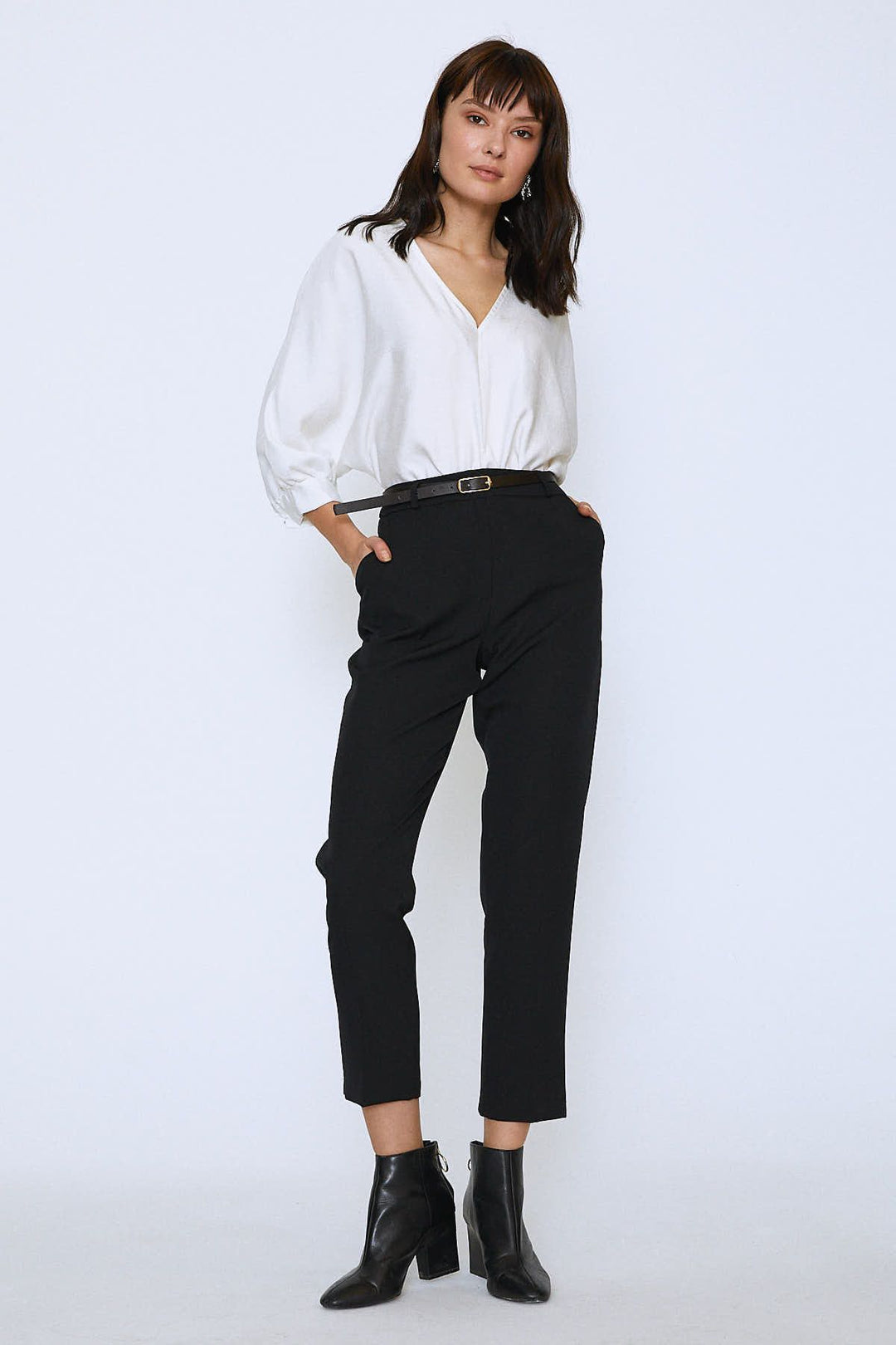 Waist Belt Cropped Trousers Black