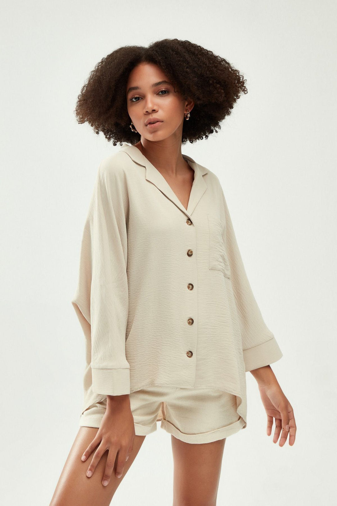 Tek Cepli Oversize Gömlek Bej