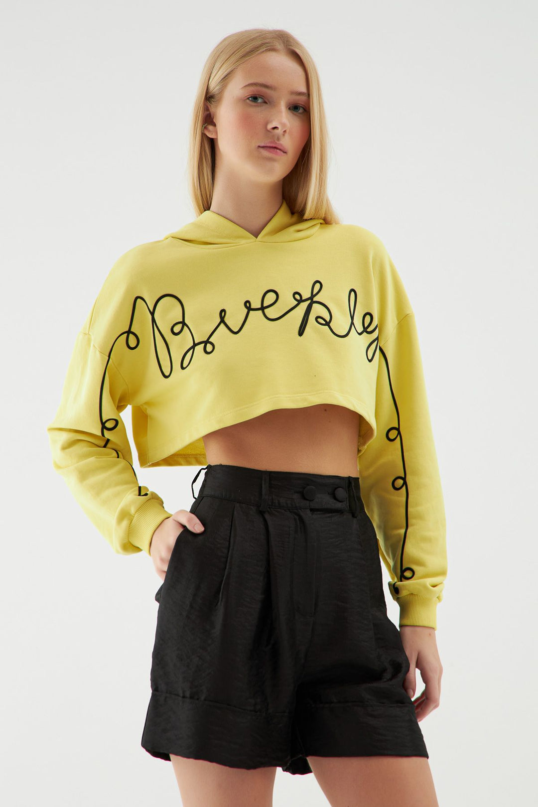 Hooded Crop Sweatshirt Yellow