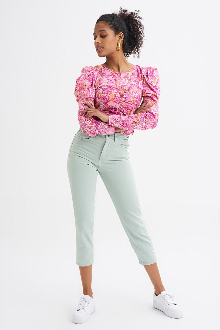 Floral Patterned Ruffle Detailed Blouse Pink