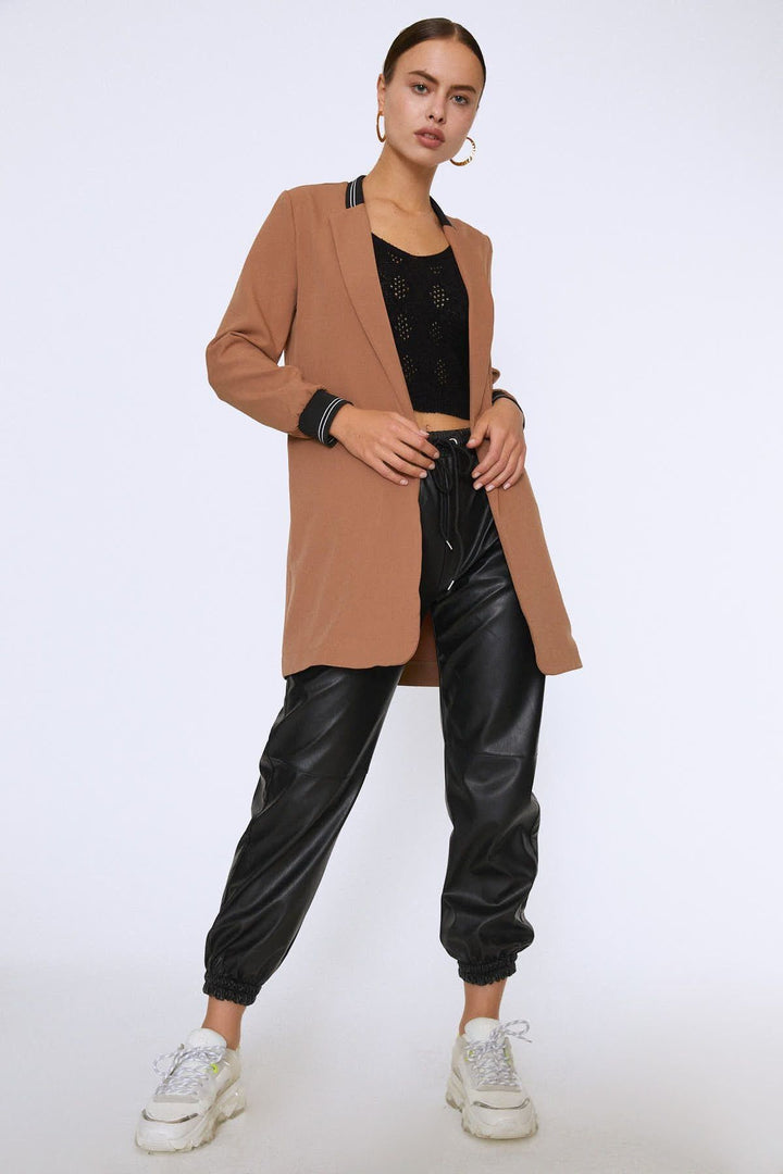 Ribanalı Fleto Cepli Uzun Ceket Camel