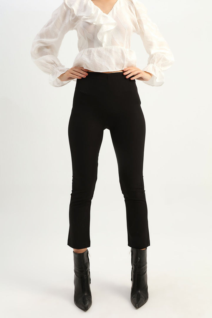 Beli Lastikli Dar Paça Pantolon Siyah