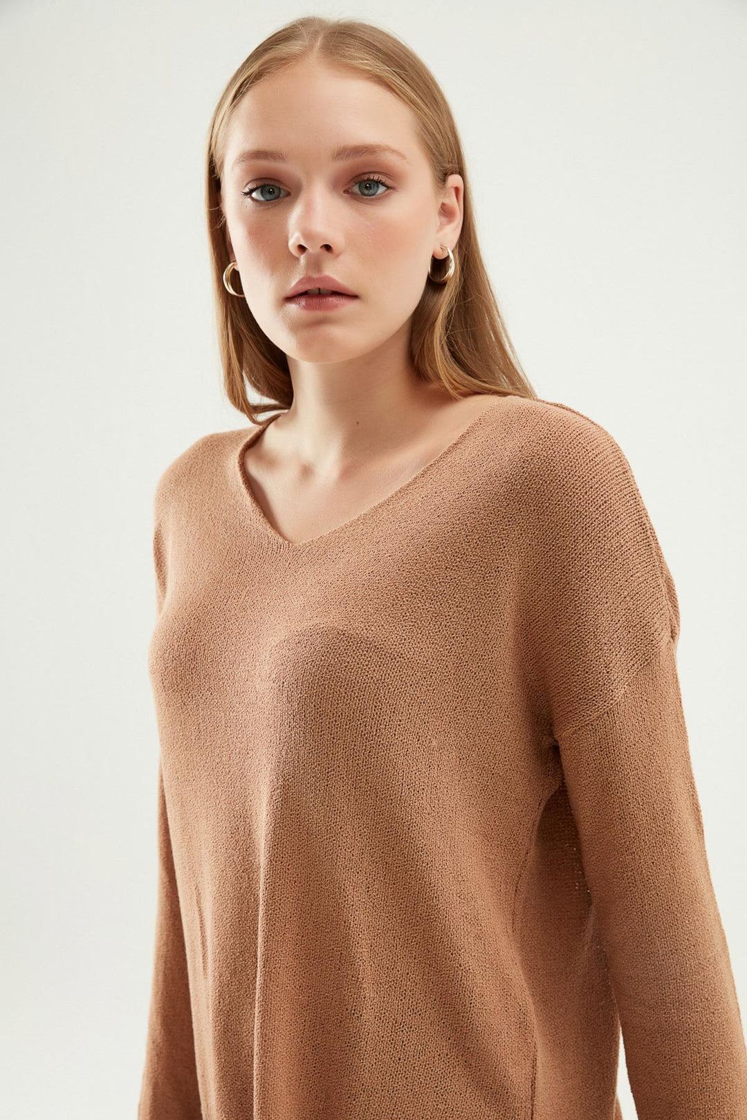 V Neck Knitwear Camel