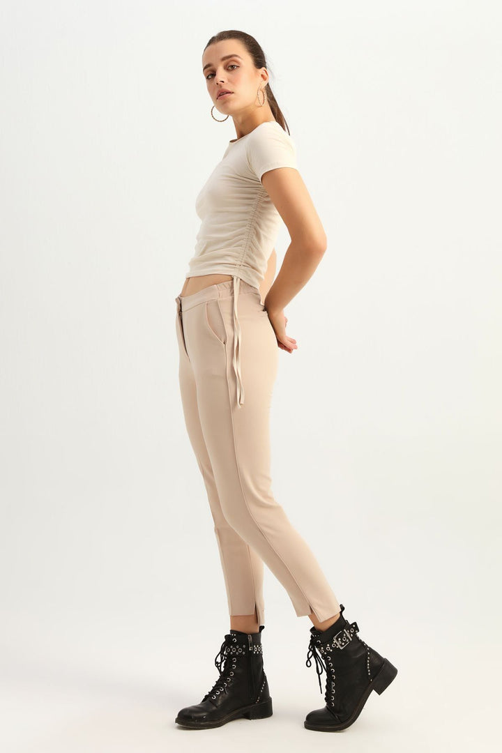 Yanları Büzgülü Basic Tişört Açık Bej