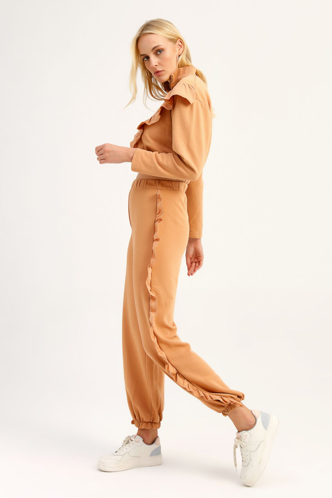 Frilly Jogger Tracksuit Camel