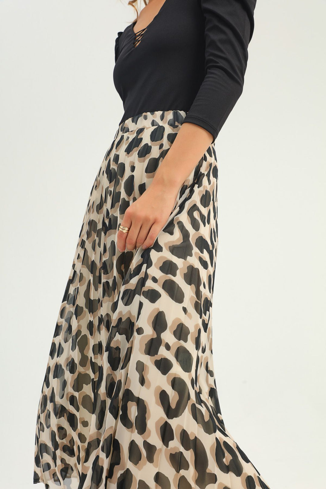 Desenli Piliseli Midi Etek Kahverengi