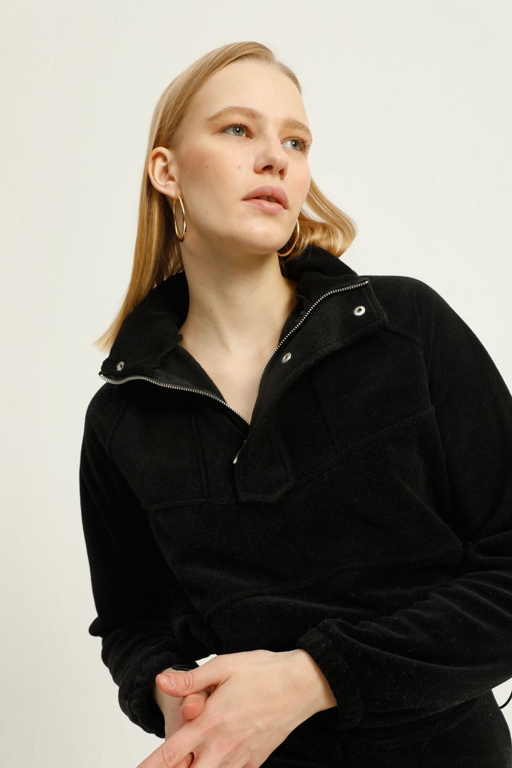 Hooded Fleece Sweatshirt Black