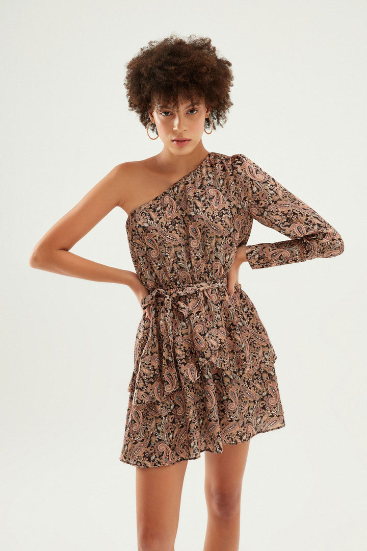 Tek Omuz Saten Elbise Kahverengi