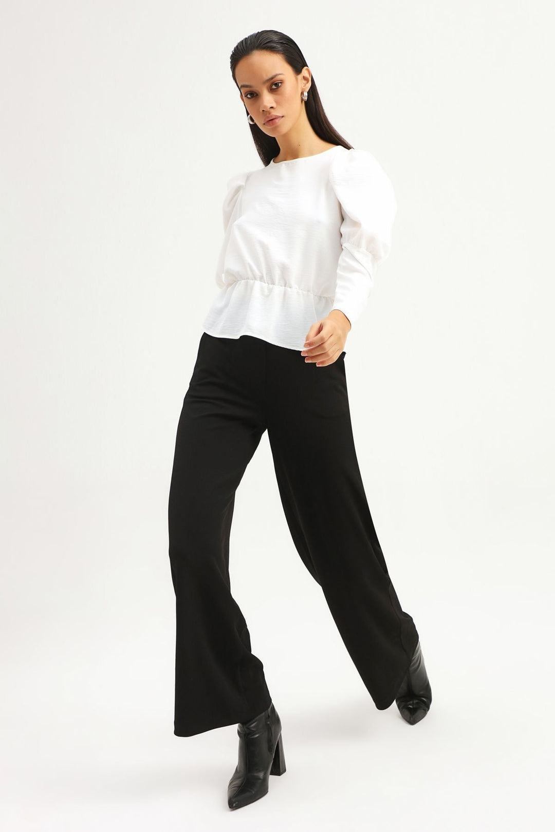 Balloon Sleeve Blouse Ecru