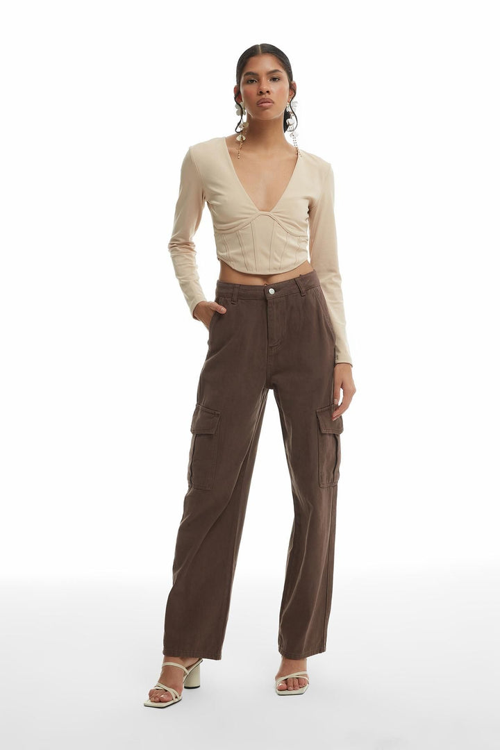 Underwire Crop Blouse Beige