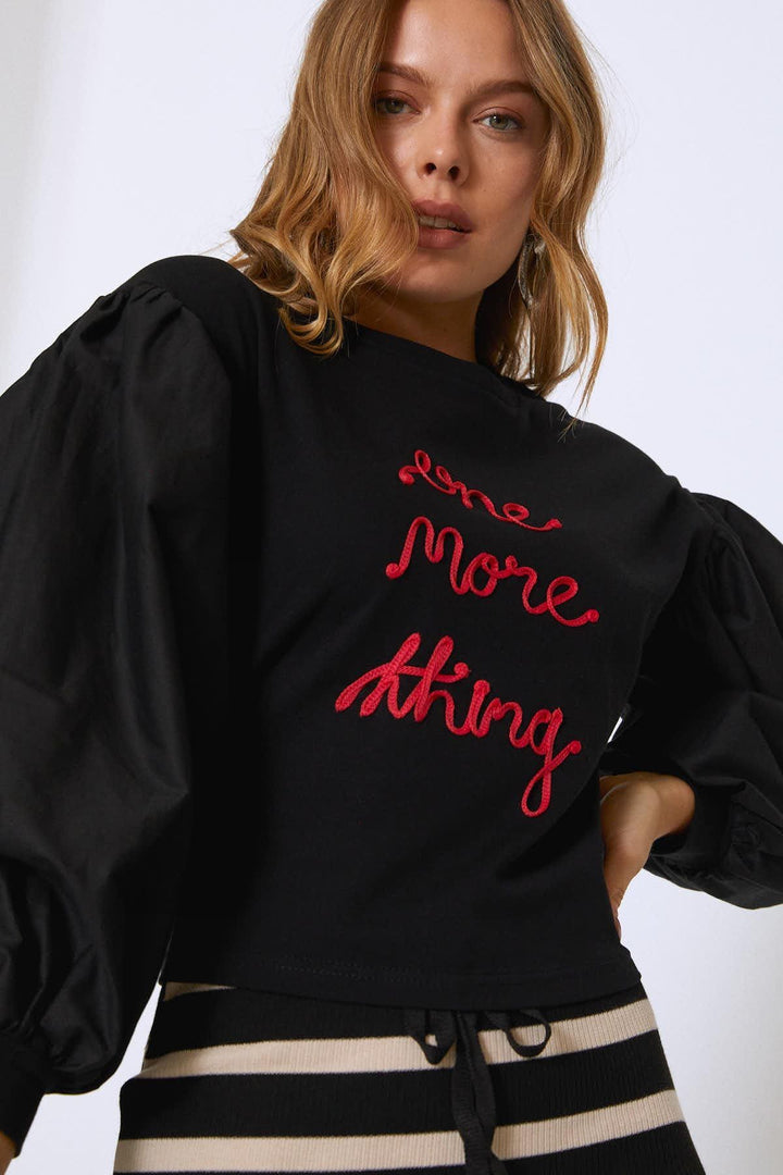 Balloon Embroidered Front Sleeve Sweatshirt Black