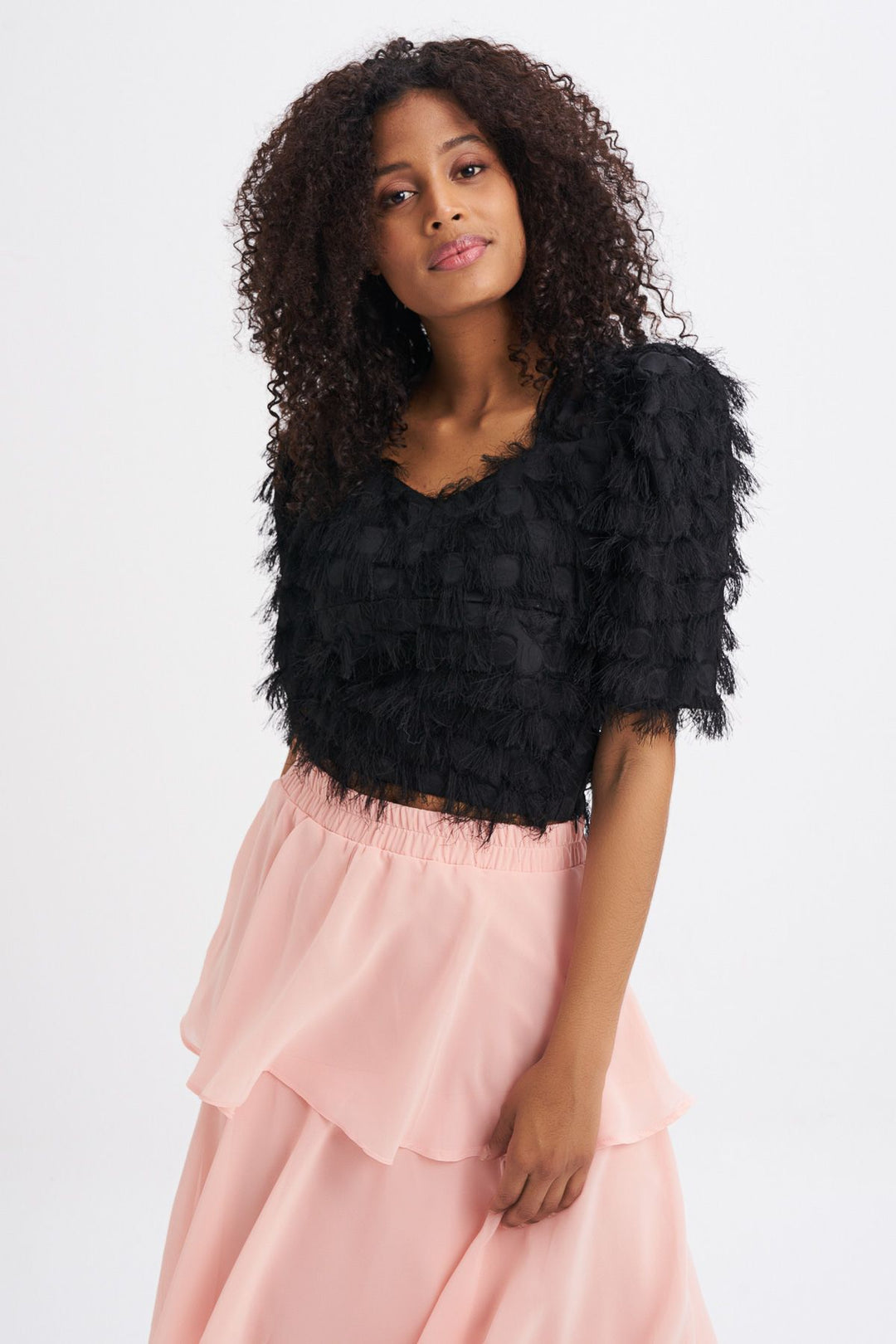 Püsküllü Balon Kol Bluz Siyah