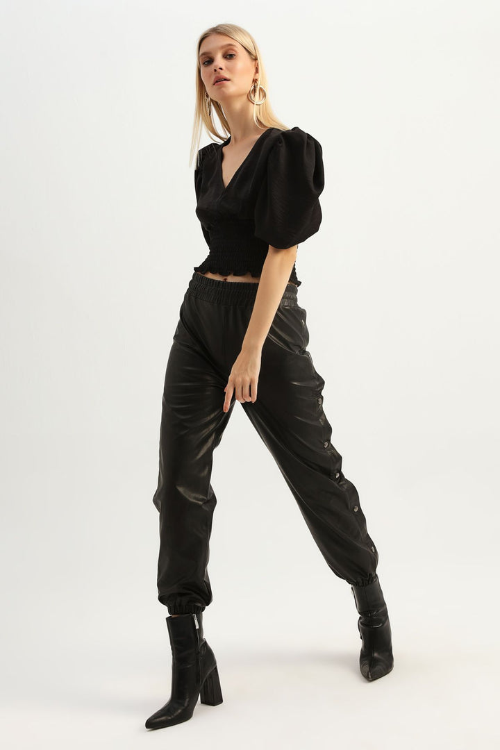 Balloon Sleeve Waistband Gipe Blouse Black