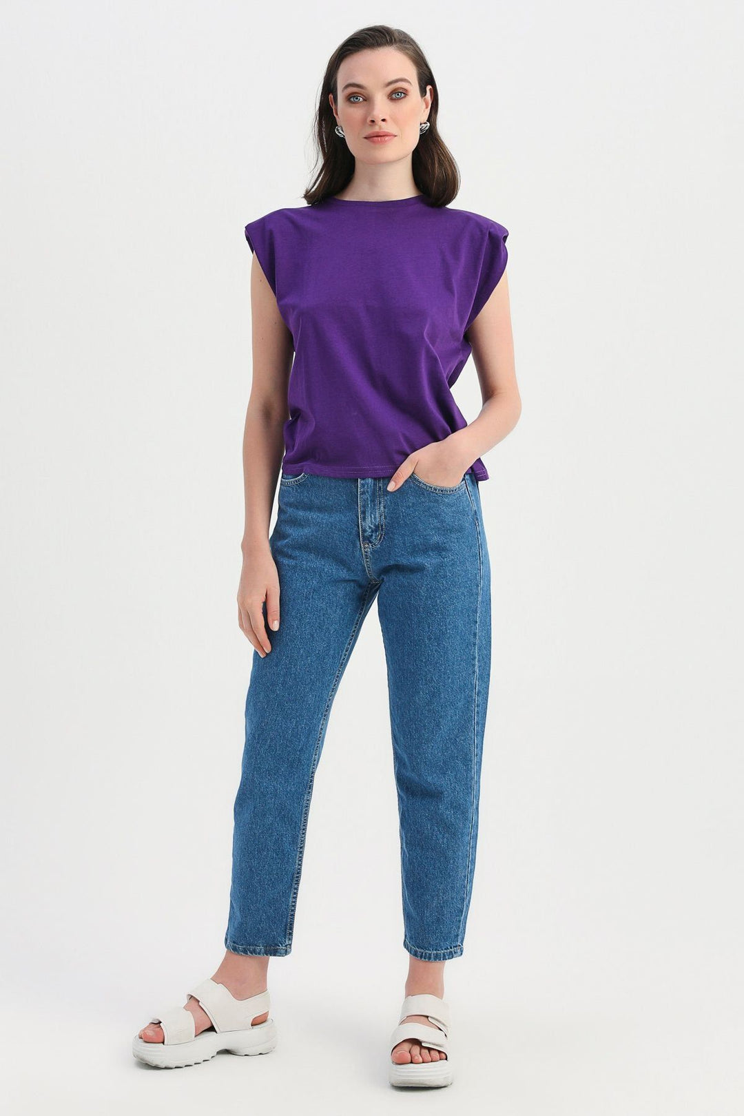 Vatkalı Kolsuz Basic Tişört Mor