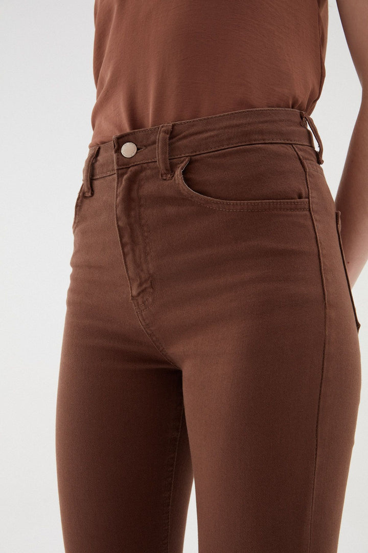 Side Slit Jeans Brown