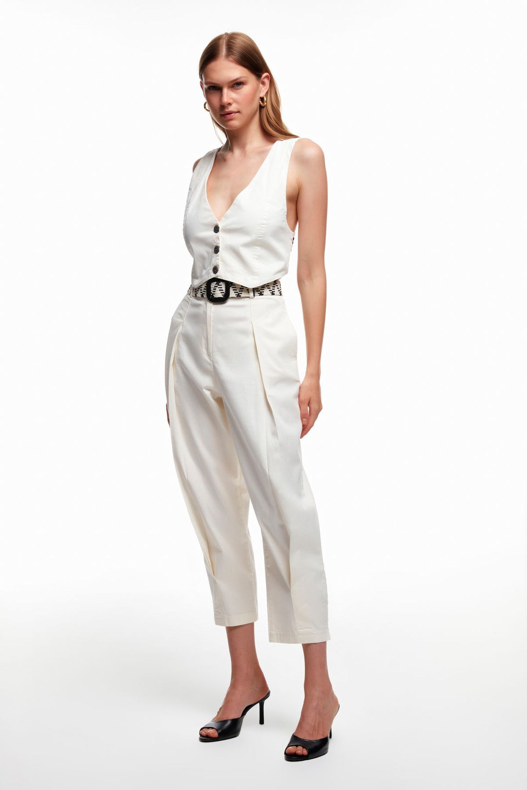 Cross-Back Buttoned Vest Jacket Bone