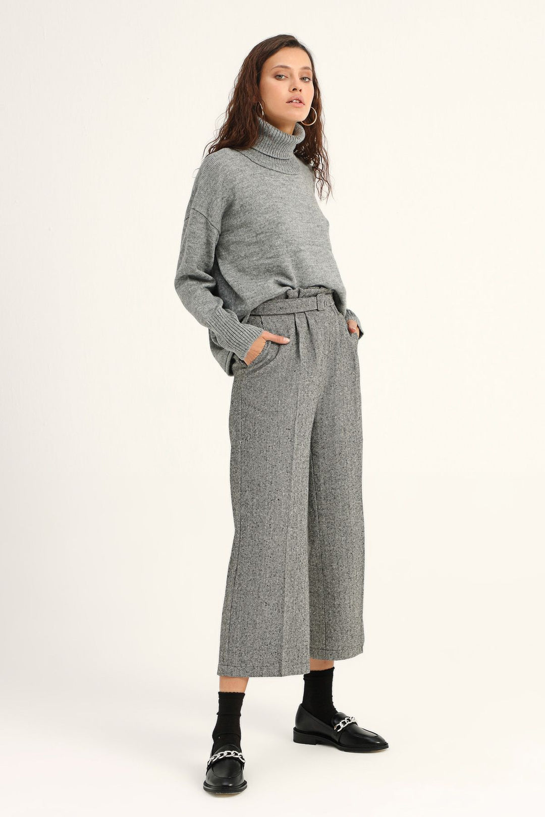 Kemerli Bol Paça Pantolon Gri