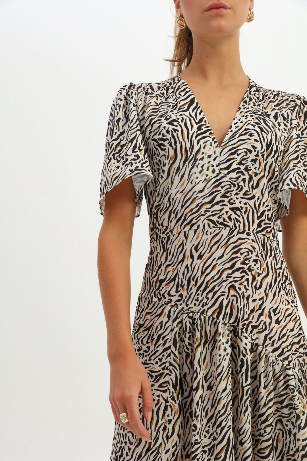 Patterned V-Neck Slit Dress Beige