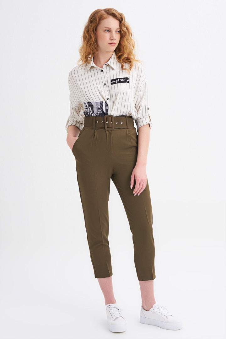 Beli Kemerli Kumaş Pantolon Haki