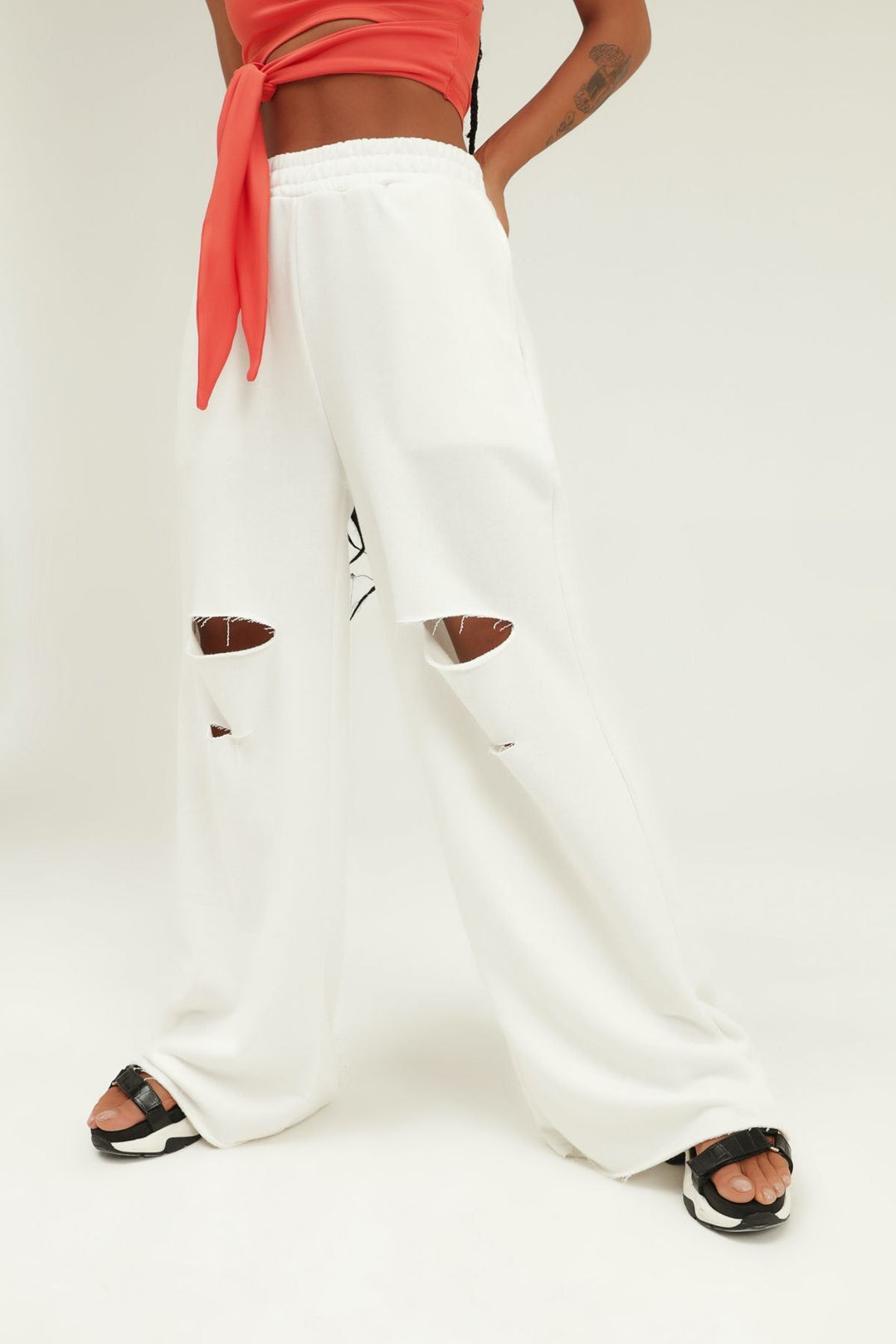 Ripped Detailed Tracksuit With Elastic Waist White