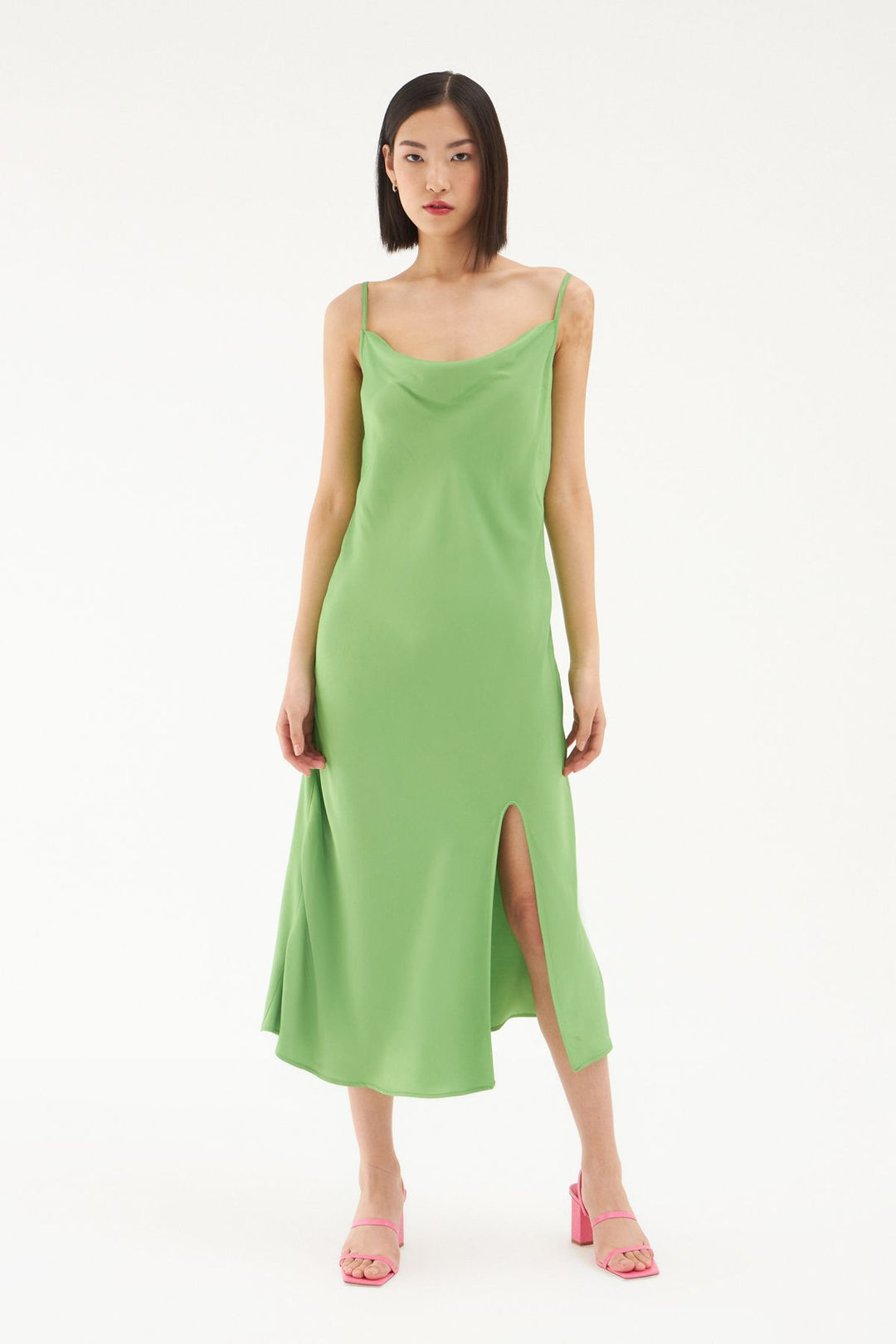 Degaje Yaka Yırtmaçlı Midi Boy Elbise Yeşil