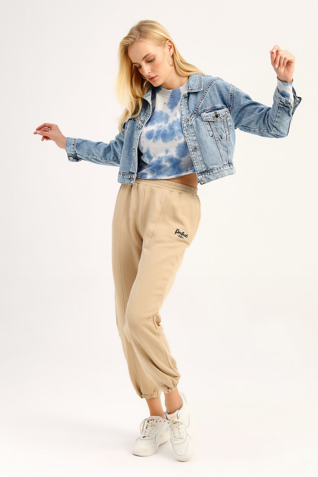 İki Cepli Crop Ceket Açık Mavi