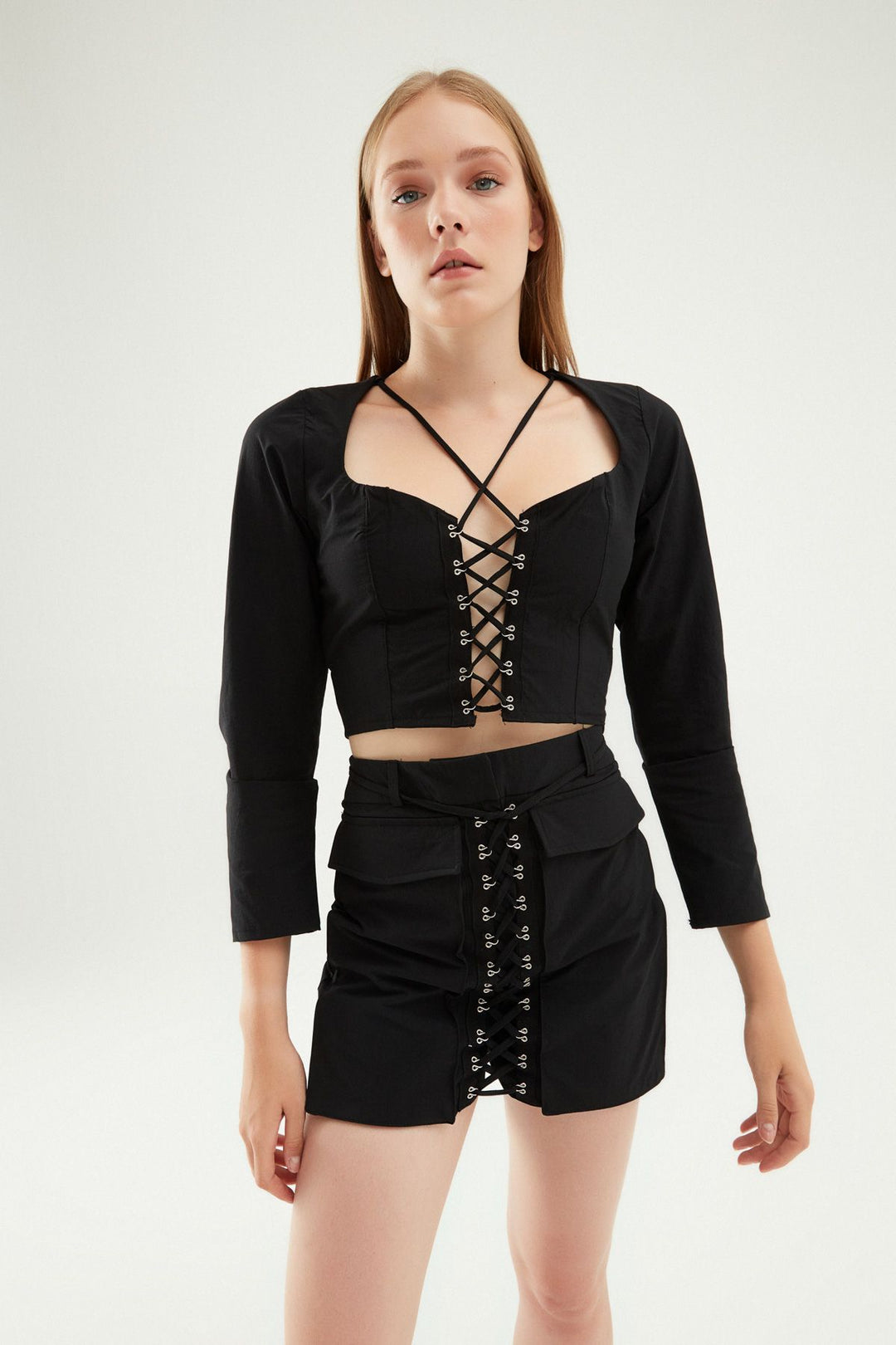 Çapraz Bağlamalı Şort Etek Siyah