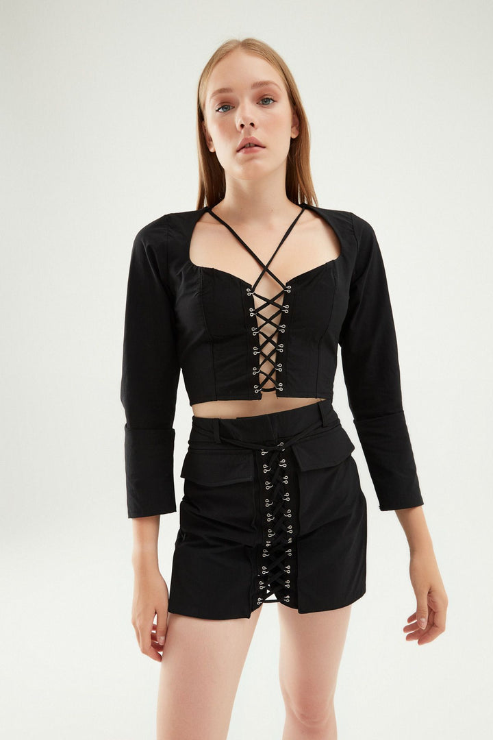 Çapraz Bağlamalı Şort Etek Siyah