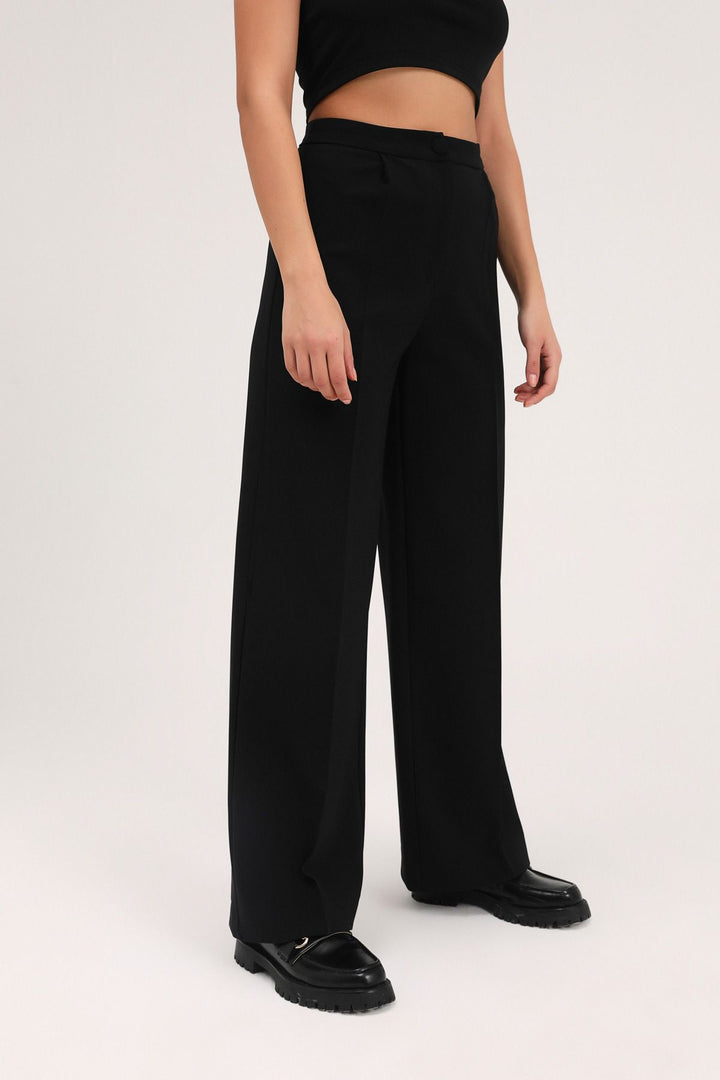 Bol Paça Kumaş Pantolon Siyah