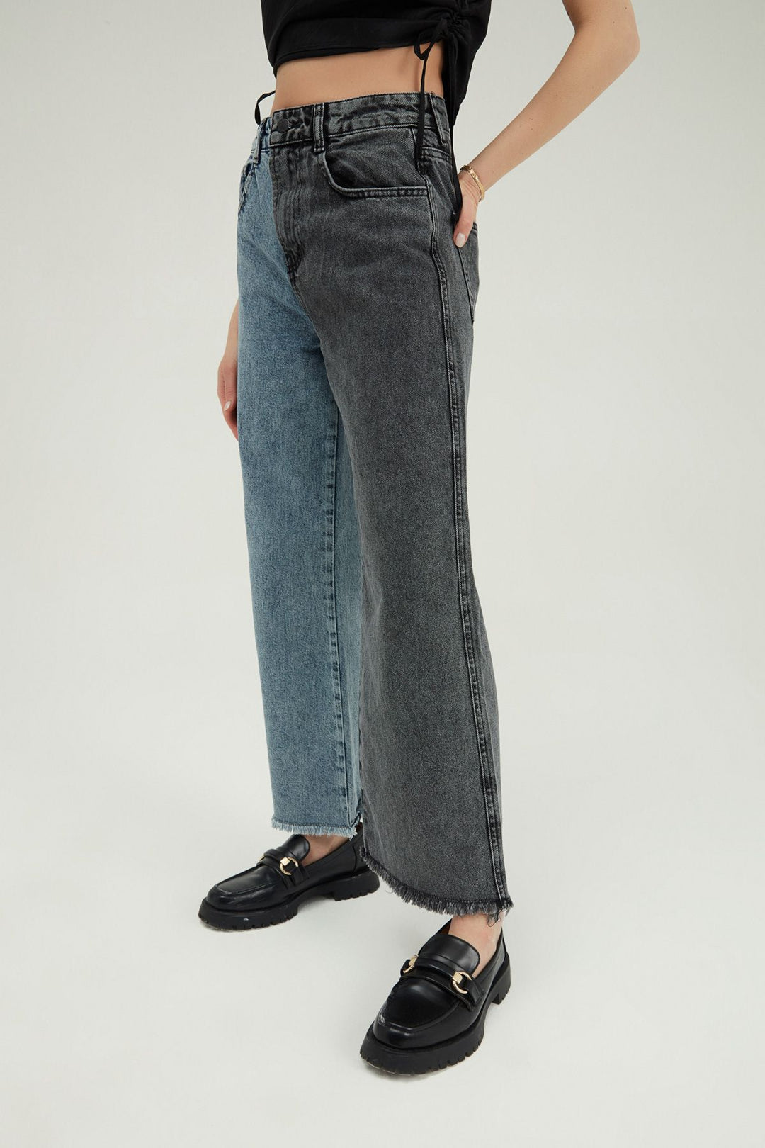 Two Color Wide Leg Jeans Blue