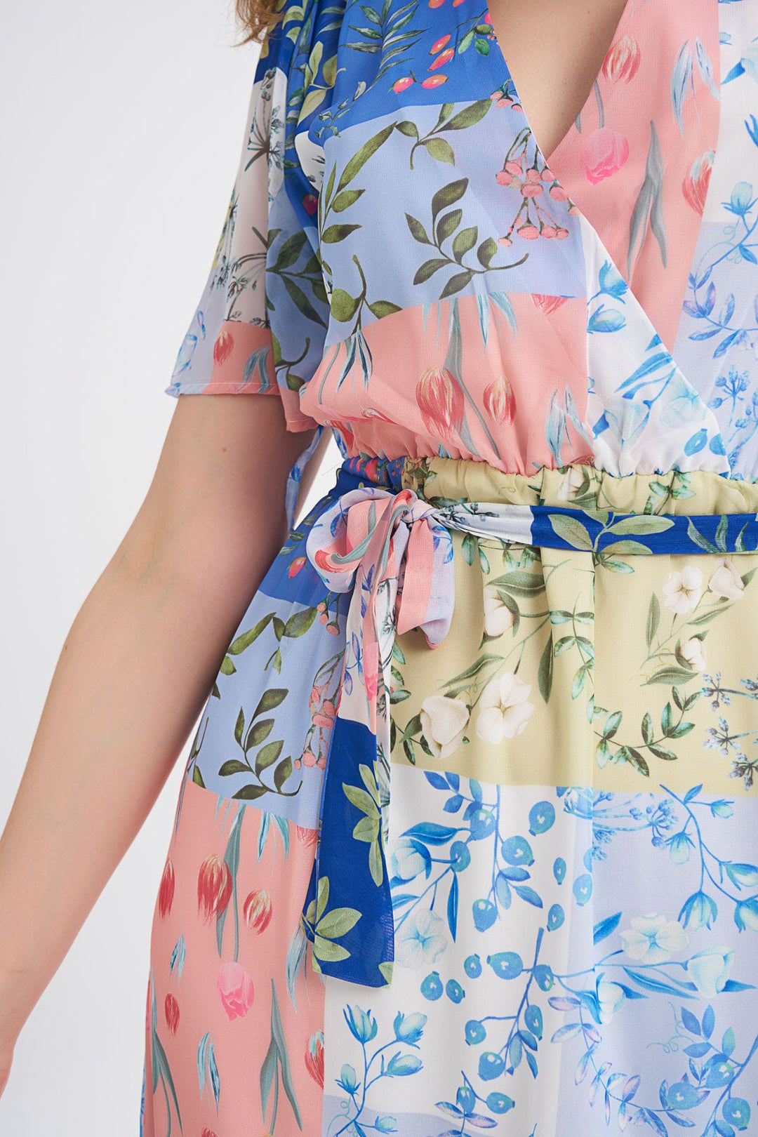 Patterned V-Neck Frilly Dress Indigo