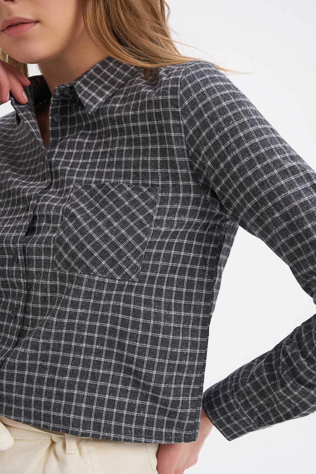 Tek Cepli Ekose Gömlek Siyah