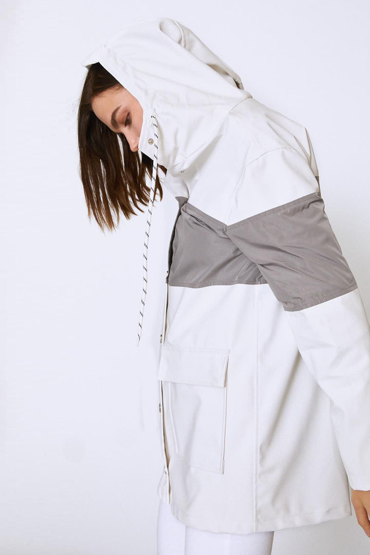 Hooded Pocket Raincoat Ecru