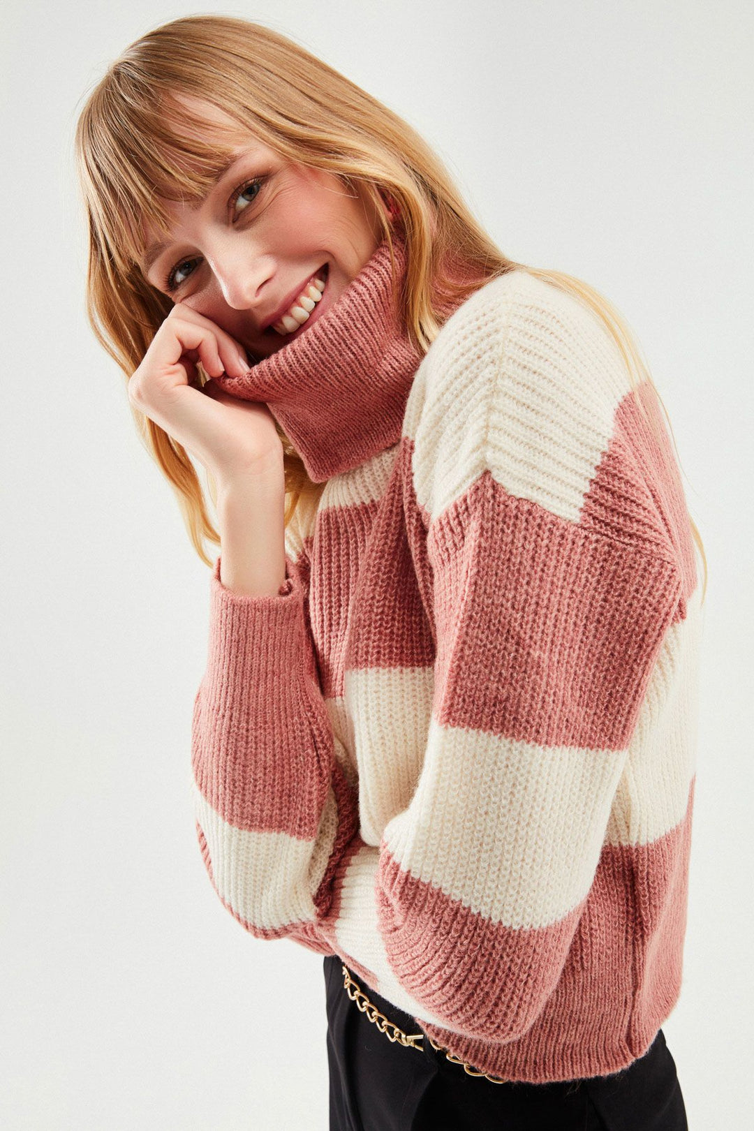 Çizgili Triko Kazak Koyu Pudra