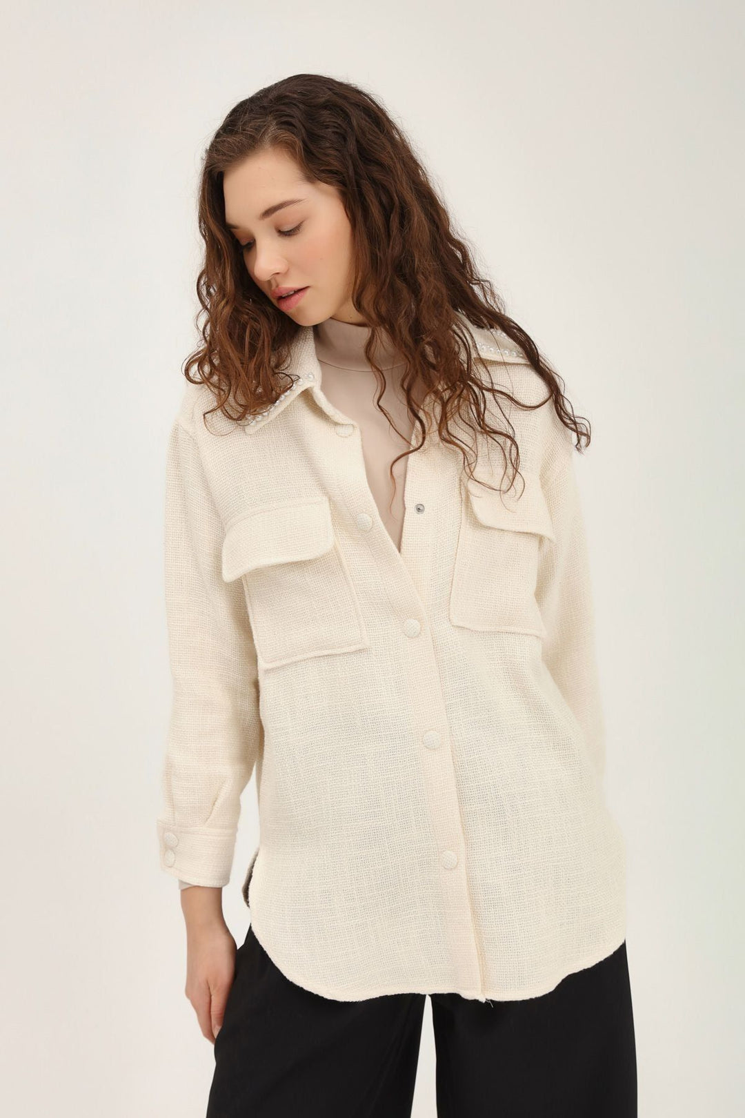 İnci Yaka Cepli Gömlek Taş