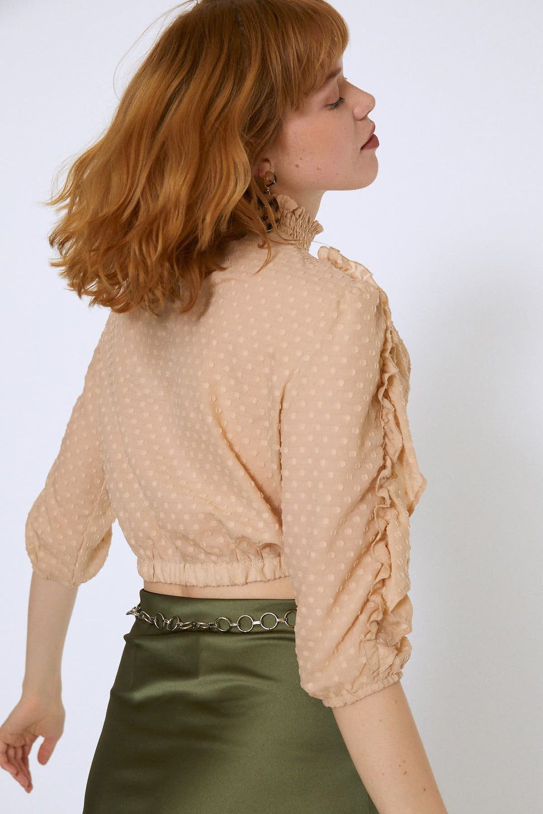 Fırfırlı Beli Lastikli Crop Bluz Bej