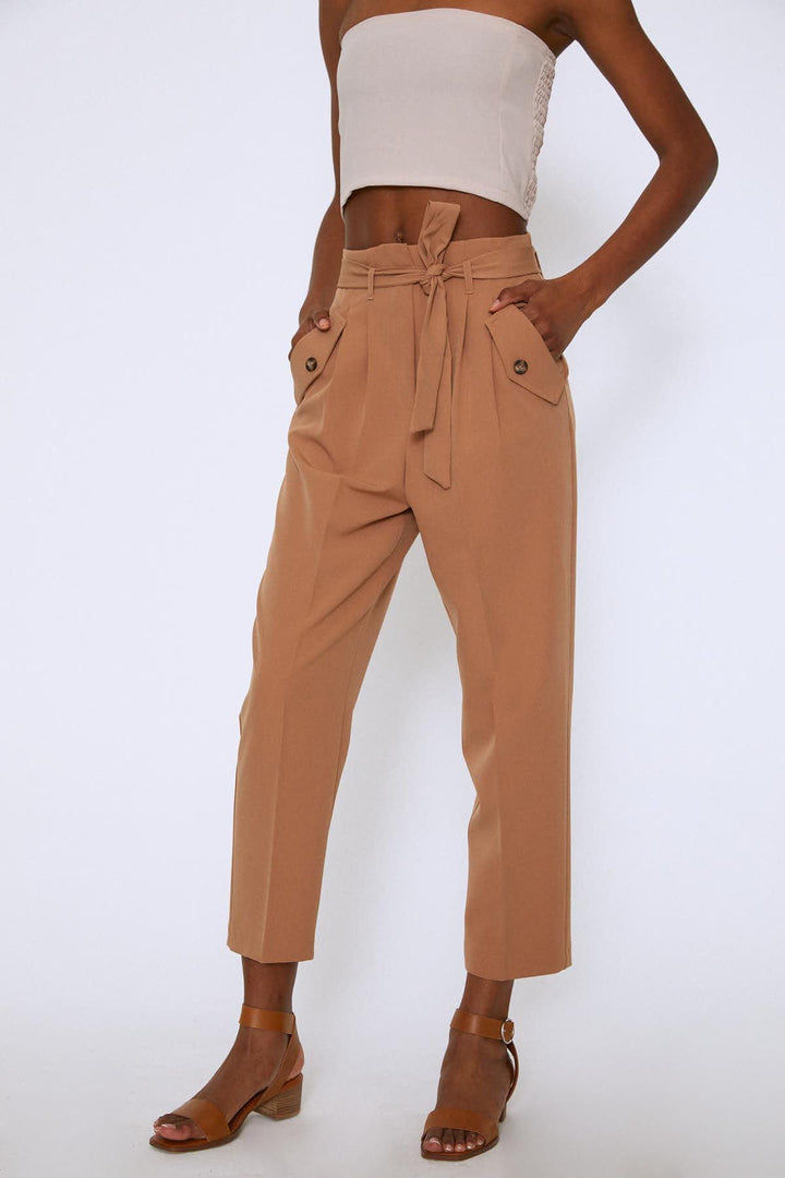 Beli Bağlamalı Cepli Pantolon Camel