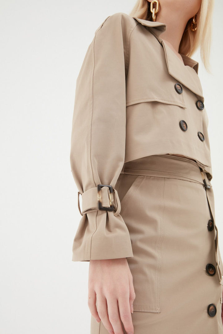 Kemerli Mevsimlik Ceket Bej